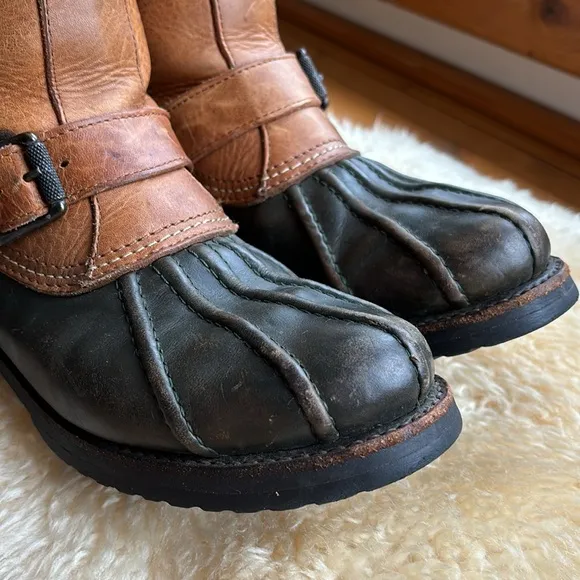 Vintage FRYE Shearling Veronica Duck Boots