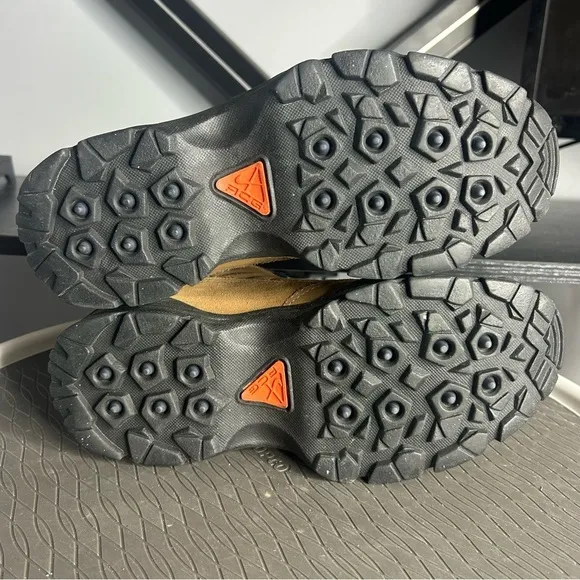 Vintage Nike ACG Hiking Boots