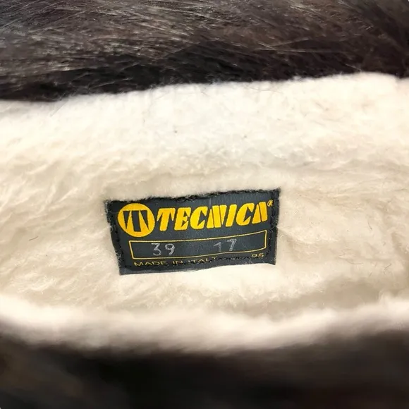 Vintage Tecnica Made in Italy Apres Ski Black Fur Winter Boots Size 39/8.5