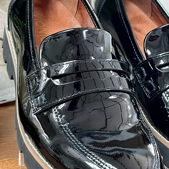 Vionic Cheryl Women's Lug Sole Patent Leather Penny Loafers Black Size 6