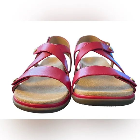 Vionic Cypress Sandals Size 7 Pink New without box