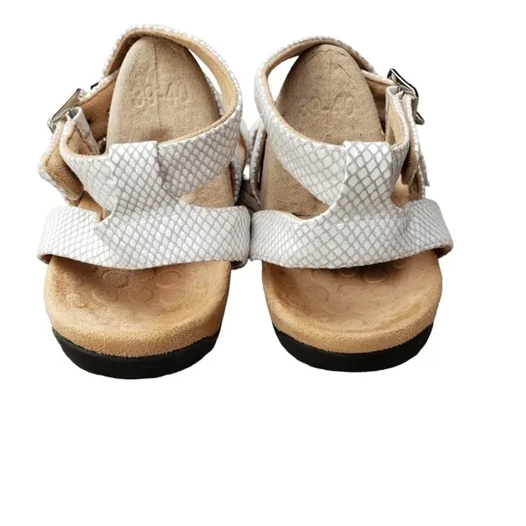 VIONIC Elnora Sandals, Size 10