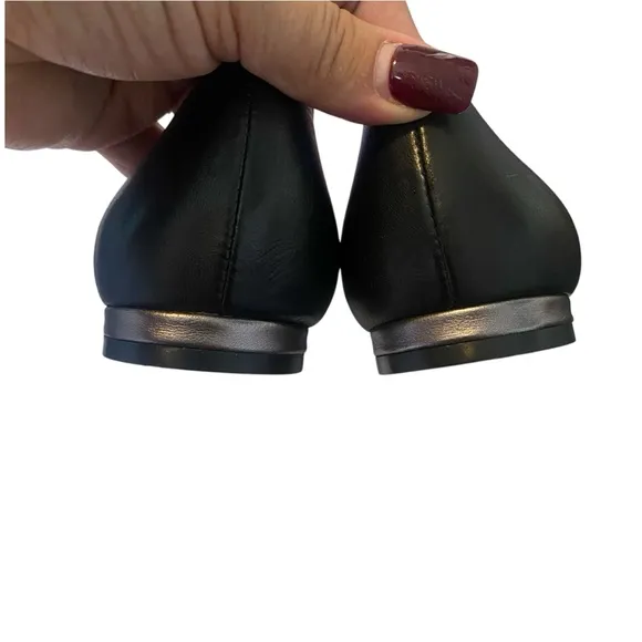 Vionic Hannah Black Napa Leather Ballet Flats