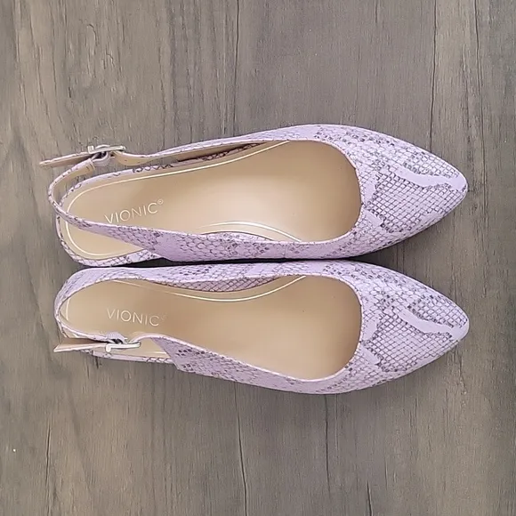 Vionic Jade Snakeskin Slingback Pointed Toe Flats - Pastel Lilac / Purple