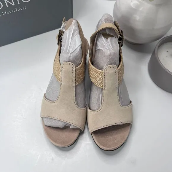 Vionic Kaytie Suede Wedge Sandals Semolina Beige Buckle Strap Women's US 5 NWB
