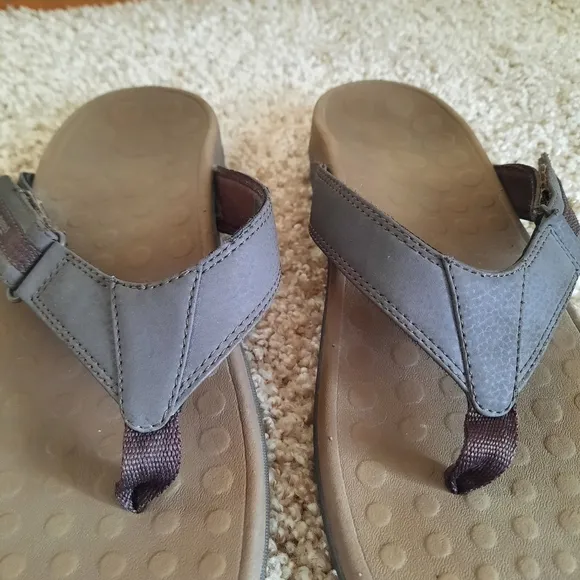 Vionic Tide Ryder Chocolate Orthaheel Orthopedic Flip-flop Thong Sandals Size 10