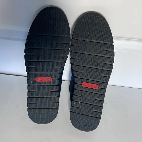 Vionic Uptown Women's Slip On Packable Travel Penny Loafers Size 10 Navy Suede