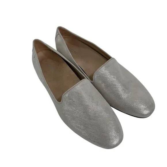 Vionic Women Willa II Slip-On Loafers SZ 8.5 Silver Metallic Leather Comfy Shoes