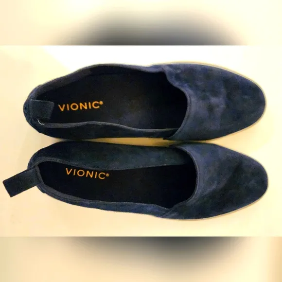 Vionic Women's Uptown A-line Navy Blue Suede Slip-On Shoes Loafers Size 12 NWOT
