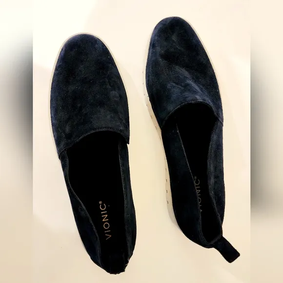 Vionic Women's Uptown A-line Navy Blue Suede Slip-On Shoes Loafers Size 12 NWOT