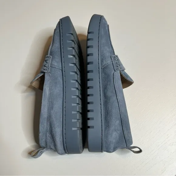 Vionic Women's Uptown Loafer in Vintage Blue Haze Waxed Suede Size 8