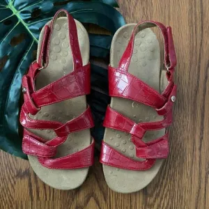 Vionic Women's Paros Backstrap Sandal Red Croco Size 5