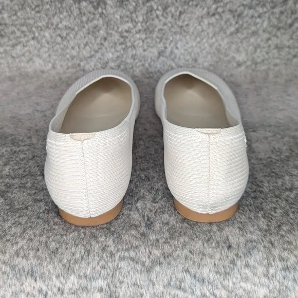 Vivaia Margot 2.0 Square-Toe V-Cut Flats Cream Ivory Women's 10