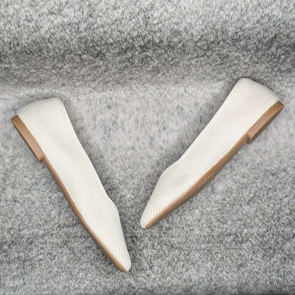 Vivaia Margot 2.0 Square-Toe V-Cut Flats Cream Ivory Women's 10