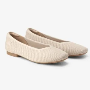Vivaia Margot 2.0 Square-Toe V-Cut Flats Cream Ivory Women's 10