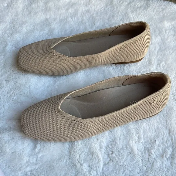 Vivaia Margot cloudwalker square toe flats in almond