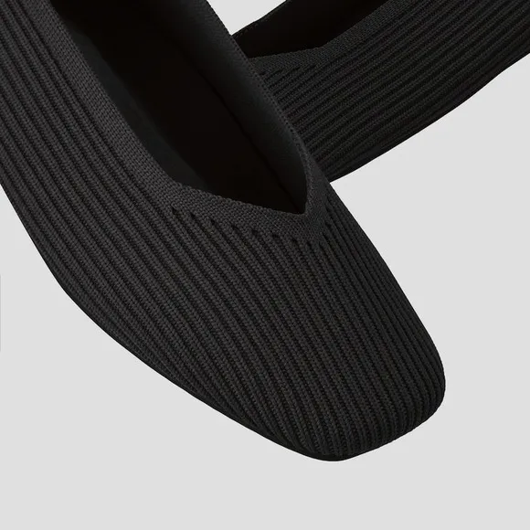 VIVAIA Square-Toe V-Cut Flats black EU/37.5 US/7