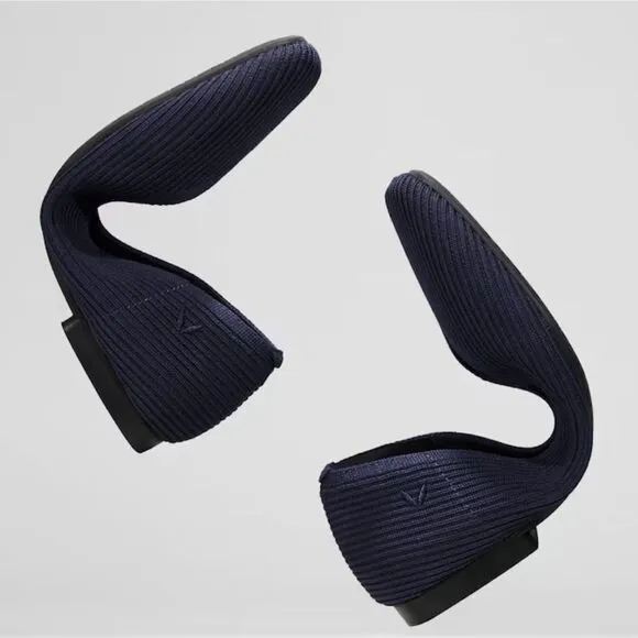VIVAIA Square-Toe V-Cut Flats (Margot 2.0) Navy new in box