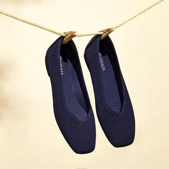 VIVAIA Square-Toe V-Cut Flats (Margot 2.0) Navy new in box
