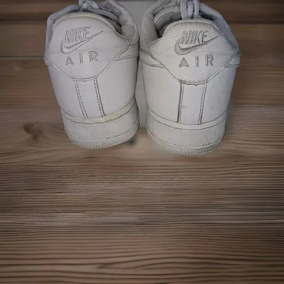 Vtg 2004 Air Force 1 White- 624040-111 Size 10.5