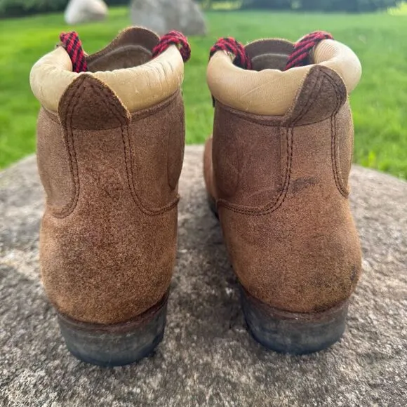 VTG Vasque Vibram Suede Old School Hiking Boots Men’s 8.5/Women’s 10