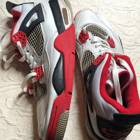 VTG Y2k rare hi -top Athletic Nike air Jordan 4 retro fire red Sneakers