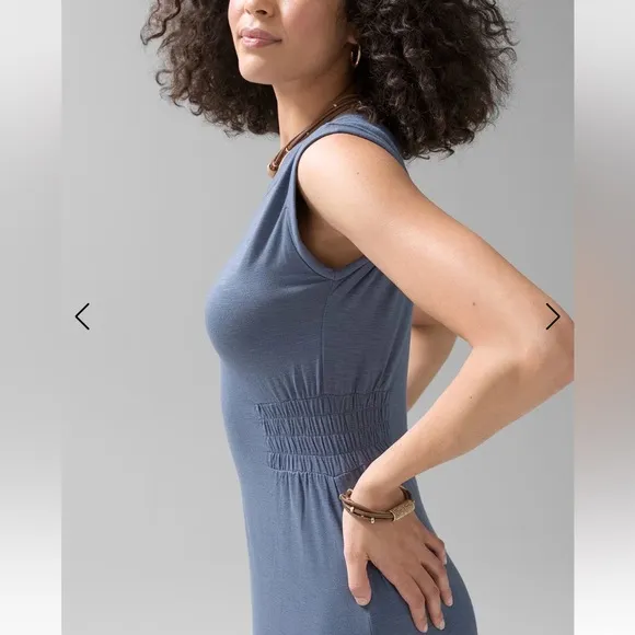WHBM Sleeveless Smocked Slub Dress