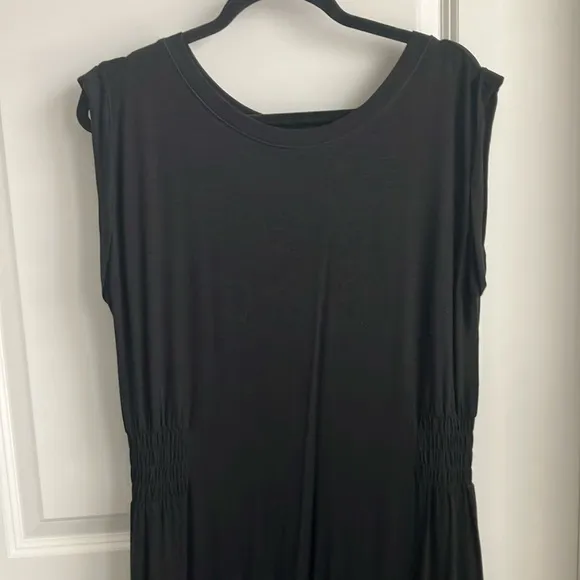 WHBM Sleeveless Smocked Slub Dress