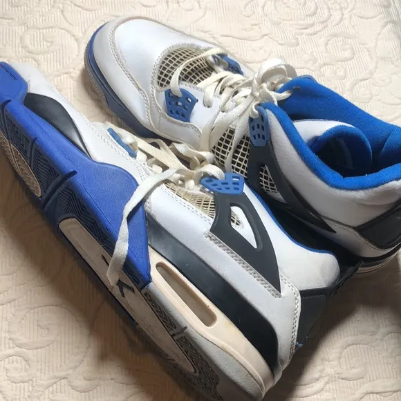 White and Blue rare ahi- top military blues Y2k flight air Jordan  Sneakers