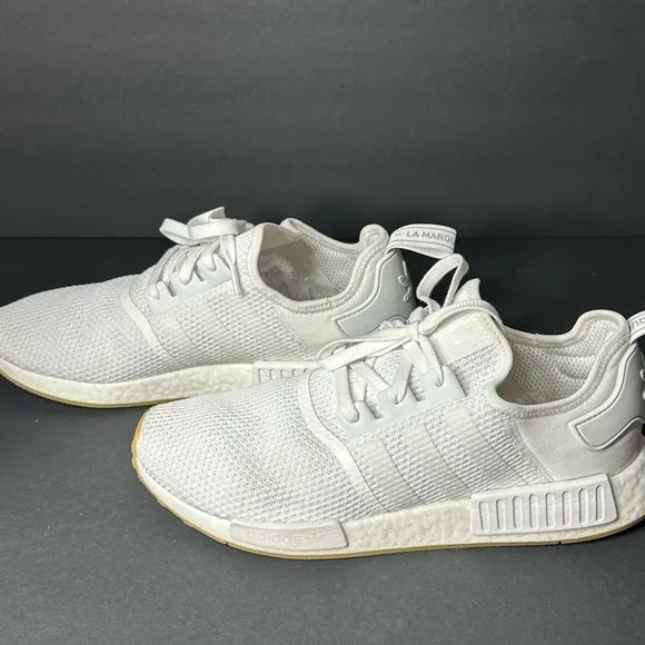 White Athletic Sneakers Adidas size 13 pre owned Exellent conditions