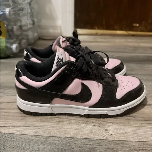 Wmns Dunk Low 'Pink Foam Black'