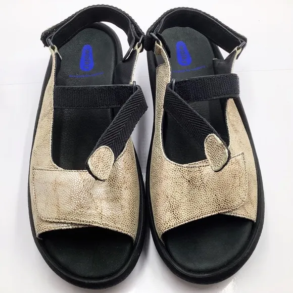 {WOLKY} Jewel Beige Caviar Sandals