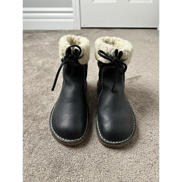 Women Boots Duckfeet Arhus Shearling Lined Crepe Sole Black, Size 40, US 9.5