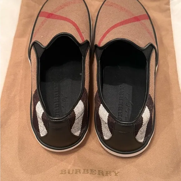 Women's Gauden Signature Plaid Slip-On Sneakers
