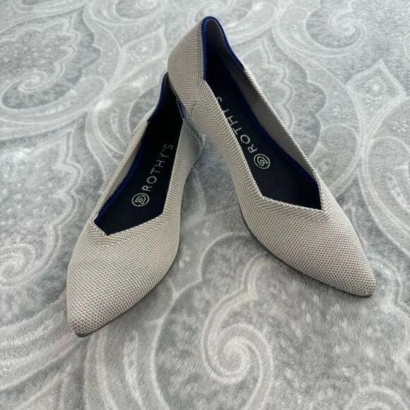 Womens Rothy’s Pointed Toe Flats