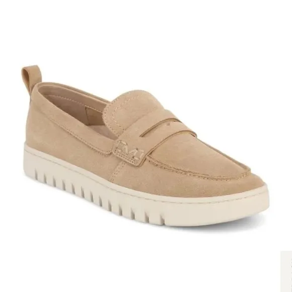 Women’s VIONIC Uptown Loafers- sand suede. Size 10