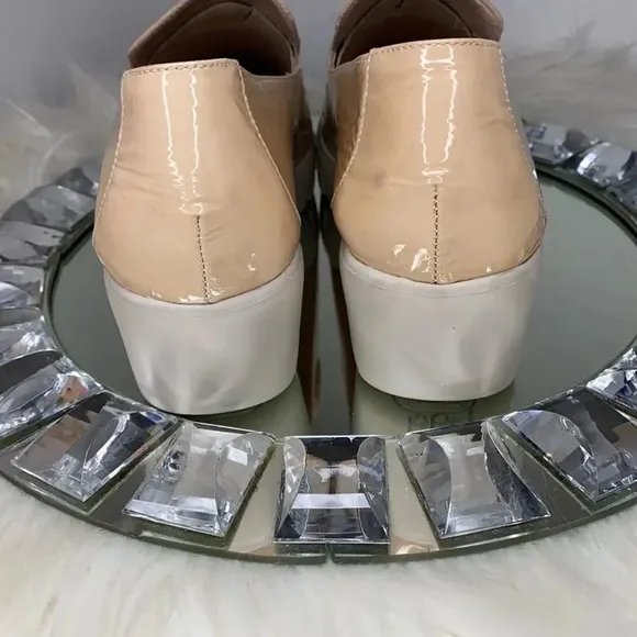 Wondersfly Nude Patent Leather Loafers 40