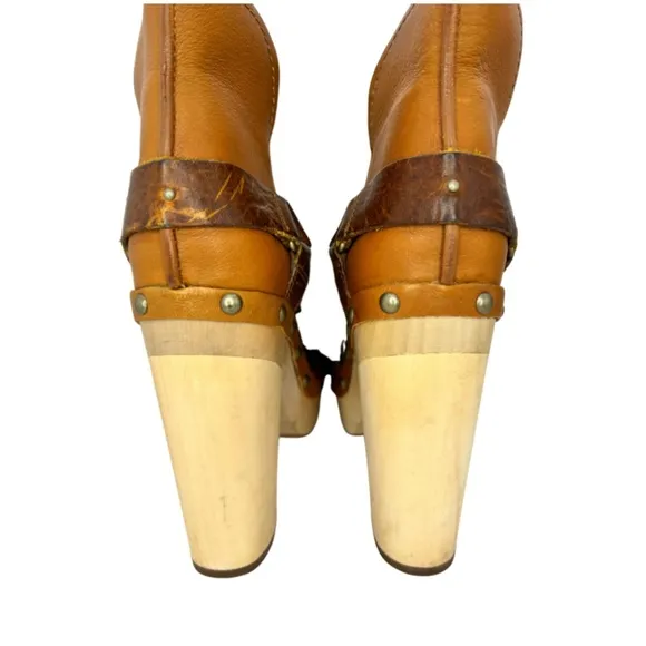 Woolrich Platform Shearling Heeled Boots | 8.5