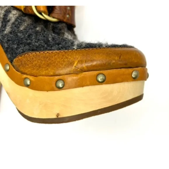 Woolrich Platform Shearling Heeled Boots | 8.5