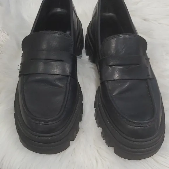 Y2K Marc Fisher Black Chunky Platform Cube Penny  Loafers