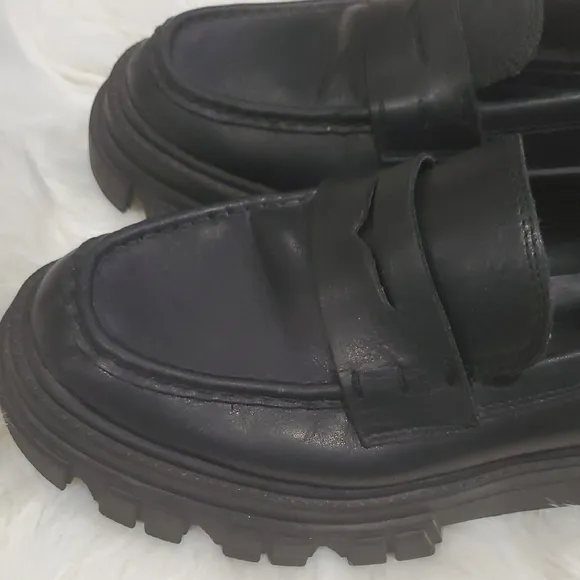Y2K Marc Fisher Black Chunky Platform Cube Penny  Loafers