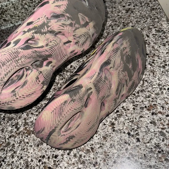 Yeezy Black and Purple Slip-On Loafers with Modern Design