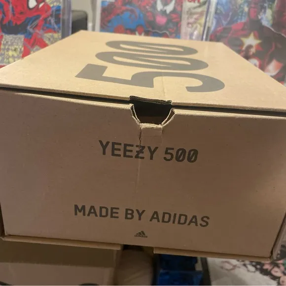 Yeezy Cream Sneakers 500
