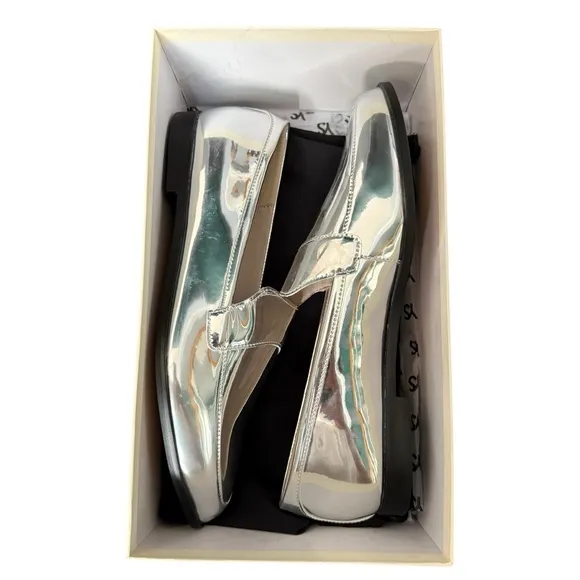 Yosi Samra Olivia Loafer Women’s Size 9.5 Silver New