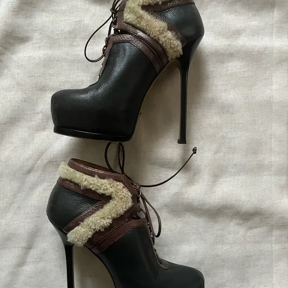 Yves Saint Laurent Black and Brown Stiletto Boots with Shearling Trim EU 37.5