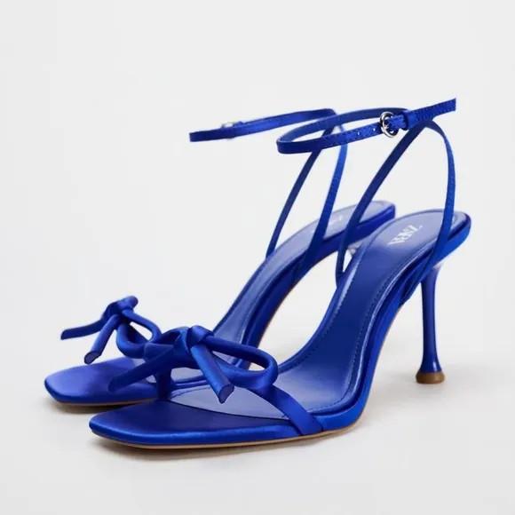 ZARA HIGH HEEL SANDALS WITH BOW