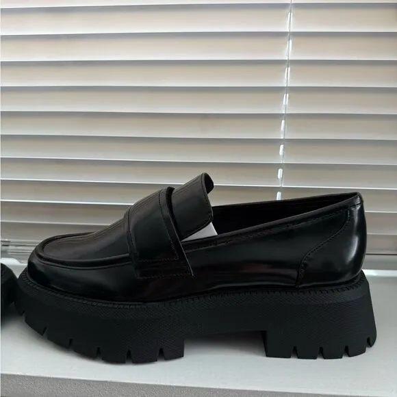 ZARA LUG SOLE LOAFERS Size 7.5